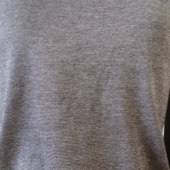 Womens Akris Dark Brown Taupe Cashmere Silk V-Neck Pullover Sweater 8 - Picture 8 of 12